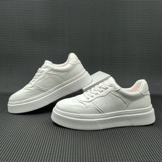 Gender: Men Type: Sneakers Main Materials: Cowhide Insole: Pigskin Sole: Rubber Type of Closure: Lace-up Style: Daily. Casual. Fashion Season: Spring. Autumn Heel Height: Low (3 cm) Men Type, Pig Skin, Casual Flats, Fashion Seasons, Leather Flats, Up Styles, Sneakers White, Casual Sneakers, Season Spring