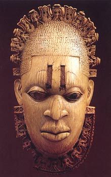 an african mask is shown in this image