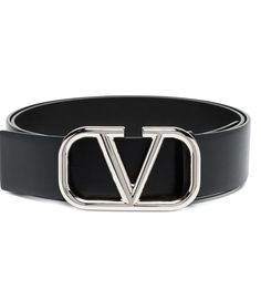 Accessories have the power to elevate your looks and this Valentino Garavani VLOGO buckle belt from Valentino Garavani is no exception to that. Constructed from supple leather, this belt will make you more elegant and cooler than ever. Trust Valentino's power. Highlightsblack leather silver-tone hardwarebuckle fastening adjustable fitMade in ItalyCompositionOuter: Calf Leather 100%Lining: Calf Leather 100% Brand style ID: YT0Q87SNP Colour:  0NO Valentino Belt, Belt Men, Designer Belts, Valentino Men, Mens Black Leather, Black Leather Belt, Leather Cap, Leather Silver, Buckle Belt