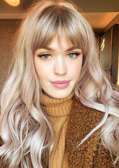 Beige Hair Color, Beige Blonde Hair Color, Beige Blonde Hair, Beige Blond, Beige Hair, Makeup Tip, Fall Hair Trends, Long Hair Color, Beige Blonde