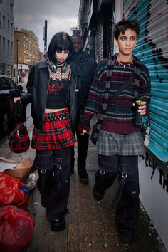 #mingalondon #sleazeriot #punkvibes #rockstarenergy #grungyoutfits #skulls #crosses #tartan #miniskirts #knitwear #oversizedfit #red #graphicprints #90svibe #winterwardrobe #streetsyle #grungefashion #grungeaesthetic #grungestyle #aesthetic #grungegirl #outfitinspo #outfitinspiration #outfitideas #styleinspo #grungegirl #aestheticoutfit #90s #90sfashion #00s #vintageoutfits #vintageaesthetic #2000seaesthetic Punk Fashion Japan, Punk Cardigan Outfit, 80 Punk Fashion, Punk Mini Skirt Outfit, Mini Skirt Pants, Punk Style Aesthetic, Grunge Punk Aesthetic Outfits, London Punk Aesthetic, Mini Skirt Over Pants