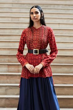 Buy Printed Asymmetric Kurta by Ritu Kumar at Aza Fashions Nikhil Thampi, Ridhima Bhasin, Asymmetric Kurta, Ridhi Mehra, Neeta Lulla, Kurta For Women, Tarun Tahiliani, Nehru Jackets