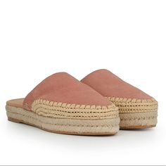 Brand New - Never Worn! Size 7.5 Rose Suede Sam Edelman Slip On Shoes Hit The Beach Or Play In The Shade With The Austin Espadrille Slide. A Thick Platform Sole With Chunky Stitched Detailing Gives These Mules A Laidback Yet On-Trend Vibe. Does Not Come With Original Box. Please Let Me Know If You Have Any Questions :) Espadrilles Slides, Sam Edelman, On Shoes, Slip On Shoes, Austin, Slides, Espadrilles, Original Box, The Beach