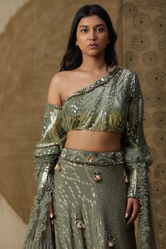 Indian Lehnga in georgette fabric. Comes with dupatta and one shoulder blouse. Perfect for wedding occasions or any semi formal functions. Can be made in any colour and size. Fusion wear perfect for all body types Kurta Lehenga, Lehenga Pattern, Pista Green, Green Lehenga, Lehenga Skirt, Desi Clothes, Lehenga Blouse, Embroidery Suits Design, Net Dupatta