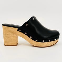 Rebecca Minkoff Jaclyn Clogs Black Size 8.5 New With Box. May Have Signs Of Wear From Being A Floor Model/Being Tried On. The Heel Has Some Bumps To It. Not Sure If It’s Meant To Be Like That Or A Manufacturing Issue. Looking At Other Listings, They All Have It. Please See Video Slip On Platform Clogs, Color Block, Black Front And Chunky Heel, Slip On Clogs, 50 Note: Item Will Be Shipped Box In Bag Black Platform Clogs Medium Width, Spring High Heel Clogs With Studded Rubber Outsoles, Black Open Heel Clogs With Reinforced Heel, Black Clogs With Wooden Heel And Medium Width, Black Clogs With Studded Rubber Outsoles And Round Toe, Black Clogs With Leather Sole For Spring, Chic Black Clogs With Stacked Heel, Spring Black Clogs With Leather Sole, Black Clogs With Block Heel