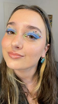 Bejeweled Makeup Taylor Swift, Taylor Swift Bejeweled Makeup, Bejeweled Taylor Swift Makeup, Bejeweled Eye Makeup, Taylor Swift Concert Makeup Looks, 1989 Makeup Taylor Swift, Bejeweled Taylor Swift Outfit, 1989 Makeup, Bejeweled Makeup