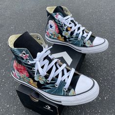 These shoes make you feel the Hawaiian Vibes. Tropical Floral Pattern printed all over the Black High Top Converse. Custom Made-to-Order shoes. Perfect for a Tropical Vacation or wearing during your wedding. Going to Hawaii for a wedding? These are the wedding shoes you need. We buy each pair of shoes BRAND NEW. Each pair is made to order, please make sure you put in the correct shoe size before you check out. The ink is permanent and will never come off, fade away, or peel off. Made in the USA. Floral Print High-top Sneakers For Streetwear, Floral Print Low-top Sneakers For Streetwear, Converse Shoes Men, Custom Wedding Shoes, Converse Custom, Tropical Floral Pattern, Black High Top Converse, High Top Converse, Floral Prints Pattern