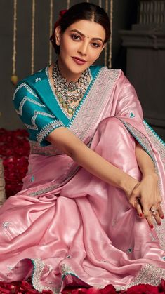 Saree Reference, Pink Saree Blouse, Elegant Sarees, Lehenga Design, Latest Blouse Designs Pattern, Bridal Party Outfit, 2023 Design, Latest Model Blouse Designs