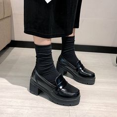 Product Title :Plain Platform Chunky Heel LoafersProduct Measurements cm Size Heel Height 35 6.5 36 6.5 37 6.5 38 6.5 39 6.5 35 2.6 36 2.6 37 2.6 38 2.6 39 2.6 Product Details Material: Upper: PU\nLining: PU\nOutsole: Rubber Color: Black Harajuku Shoes, Student Shoes, School Uniform Shoes, Japanese High School, Womens Low Heels, Girly M, Mens Boots Fashion, Mary Jane Shoes Womens, Girls Uniforms