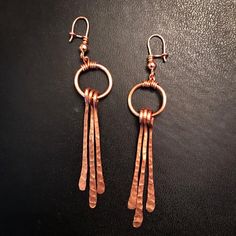 Hammered Copper Dangle Earrings Handmade Copper Dangle Boho Fringe Earrings Hammered Metal Jewelry Hammered Copper Jewelry, Hammered Metal Jewelry, Copper Jewelry Diy, Copper Earrings Handmade, Earrings Handmade Boho, Boho Jewelry Diy, Wire Jewelry Earrings, Diy Jewelry To Sell, Hammered Jewelry