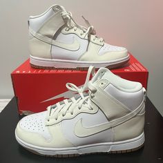 Nike Dunk High Sail Gum White Shoes Dd1869-109 Size 8.5w/7m New Nike Dunk High, White Shoes, Nike Dunks, Light Beige, Nike Women, Nike Shoes, New Color, Athletic Shoes, Sailing