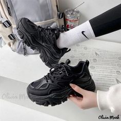 Olivia Mark - Elevated Thick-soled Retro Casual White Sports Running Shoes Flat Sneakers Women, Platform Shoes Sneakers, Chunky Platform Sneakers, Shoes Chunky, Lit Shoes, Sport Shoes Women, Fashion White, White Sneakers Women, Casual Running Shoes