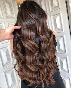 Hair Color Ideas For Brunettes Balayage, Hair Color Caramel, Balayage Hair Dark, Long Hair Color, Brown Hair Balayage