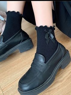 ❤︎Mello Frill Side Ribbon Socks❤︎ Ribbon Socks, Frill Socks, Black Converse, No Frills, Converse, Siding, Socks, Ribbon, White