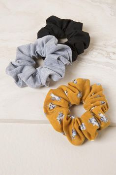 Melissa Scrunchie Set Summer Vsco, Wrist Accessories, Girly Jewelry, Bandanas, Diy Hairstyles