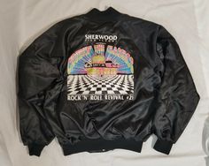 The design on the back has some fading, see pictures. Other than that Great Condition. Black Band Merch Outerwear For Streetwear, My Chemical Romance Merch Jackets, Hard Rock Cafe Jacket, Rock And Roll Graphic Print Tops, Fan Merchandise, Band Jacket, Nice Clothes, See Pictures, Rock N, The Back