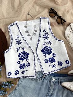 Vacation Women Jacket With Blue & White Embroidery And Embossed Fabric Blue and White Casual  Short Sleeve Woven Fabric Floral,Plants vest Non-Stretch  Women Clothing, size features are:Bust: ,Length: ,Sleeve Length: Embossed Fabric, White Embroidery, White Casual, Lightweight Jacket, Inspiration Mode, Outerwear Women, All Fashion, Latest Trends