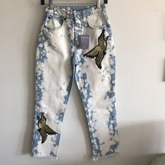 Condition: Brand New! In Excellent Condition! Relaxed Ankle, High Rise, Non Stretch 100% Cotton Approx. Measurements: Waist: 24”, Inseam: 25”, Front Rise: 10”, Cuff: 6” Just Selling (No Trades & Lowball Offers Please) [#6-02] Jeans Color, Denim Jeans, Blue White, High Rise, Women Jeans, Blue And White, Cuff, Brand New, Women Shopping