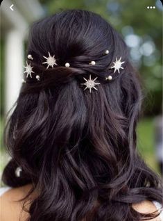 Wedding Hair Stars, Prom Hairstyles Half Up Half Down Elegant Hair Accessories, Wedding Hair Celestial, Celestial Wedding Hair Piece, Celestial Hair Piece, Starry Night Hairstyle, Celestial Wedding Hairstyles, Celestial Bridal Makeup, Celestial Bridal Hair