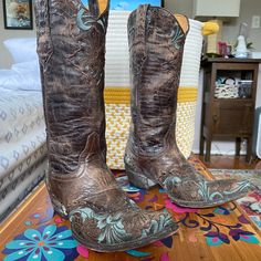 Lovely Old Gringo Boots, Erin Style ~8 Years Old Size 8 Tight Fit To Get On, Then Incredibly Comfortable Spot With Small Thread Blemish (See Pic With Finger Pointing) Fitted Turquoise Boots For Ranch, Turquoise Boots, Finger Pointing, Shoes Heels Boots, Blue Brown, Shoes Women Heels, Heeled Boots, Shoes Heels, Tights