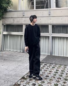 Adidas Gazelle Outfit Men, Adidas Gazelle Outfit, Haikyuu Cosplay, Kpop Fashion Men, Guy Fits, Fits Aesthetic, Street Fashion Men Streetwear, Guys Clothing Styles, Cool Outfits For Men