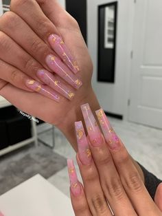 Pinterest Baddie, Watermelon Nails, Gold Nail Designs, Med Tech, Drip Nails, Baddie Nails, Glamour Nails, Gold Nail, Cute Acrylic Nail Designs