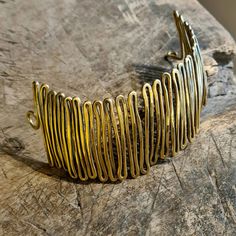 Jewelry Chunky, Gold Cuff Bracelet, Brass Cuff Bracelet, Brass Bangle, Brass Cuff, Bracelet Wedding, Hammered Brass, Gold Bracelet Cuff, Gold Cuffs