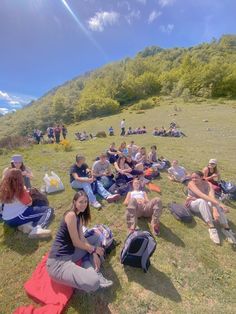 Nature, friends, hike, inspo, biology, mountains, sun, summer, summer aesthetic, summer inspo, spring, spring aesthetic, spring inspo, inspo, vibes, bucket list, picnic, friends inspo, inspiration, sunny, clean, natural, no filter, fun activities, workout in nature,sky, field trip, camping, camping vibes, camping inspo High School Field Trip Aesthetic, School Camp Aesthetic, Trip Vibe, Canterwood Crest, Camping Inspo, Teenage Aesthetic