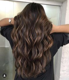 Dark Brown Hair Color Ideas, Balayage Hair Caramel, Highlights For Dark Brown Hair, Rambut Brunette, Brown Hair Color Ideas, Brown Hair Looks, Brown Hair Inspo, Brunette Hair With Highlights