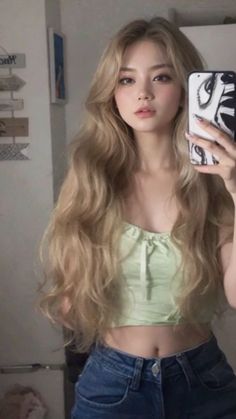 Natural Color Hair Ideas, Kpop Blonde Hair Female, Japanese Light Brown Hair, Angel Style Aesthetic, Pretty Blonde Model, Blonde Ulzzang Girl, Blonde Korean Girl, Fake Blonde Hair, Dye Blonde Hair