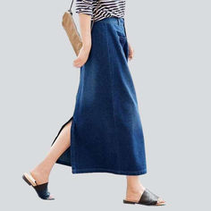 Welcome the Spring-Summer 2023 with our new Informal Medium Wash Lengthy Skirt! Designed to make you look stylish and chic. this high-waist skirt features a zipper & button closure that is both functional and fashionable.Distinctive Features: Medium Wash: With its casual medium wash. this full-length skirt is sure to make any outfit look effortlessly stylish. High-Waist: Crafted to hug your silhouette. this high-waist skirt is the perfect balance of chic and comfort. Zipper & Button Closure: A r Full Length Skirts, Jeans Skirt, Business Meeting, Look Stylish, Casual Style Outfits, Style Outfits, Long Skirt, Summer Collection, Denim Skirt