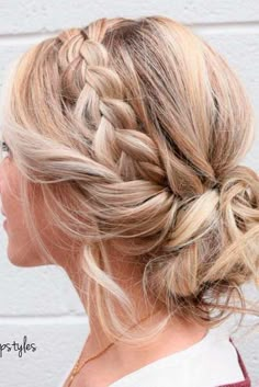 Wedding Hairstyles Medium Length, Wedding Hair And Makeup, Hair Dos, Bridesmaid Hair, Prom Hair, Hair Updos, Pretty Hairstyles, Up Hairstyles