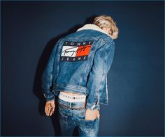 Lucky Blue Smith channels 90s style in Tommy Hilfiger's fall-winter 2016 campaign for Tommy Jeans. Fashion Guys, Trucker Jacket Men, Cher Horowitz, 90s Fashion Men, Vintage Jean Jacket, Fall Jeans