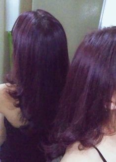 Purple Dye On Brown Hair, Grape Purple Hair, Deep Plum Hair Color, Plum Purple Hair, Blackberry Hair, Plum Hair Color, Deep Purple Hair, Color Uva, Dark Purple Hair