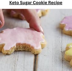 Keto Sugar Cookie Recipe - EASY KETO RECIPES Keto Sugar Cookie Recipe, Roll Out Sugar Cookies, Fast 800, Sugar Cookie Recipe Easy, Keto Baking, Zone Diet, Easy Keto Recipes