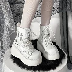 Kawaii Aesthetic Y2K Cute Fairy White Black Windy Boots ON1421 MK Kawaii Store Whiye Shoes, White Goth Outfit, White Goth Aesthetic, White Boots Outfit, Kawaii Store, Egirl Clothes, Punk Boots, White Boots, Martin Boots