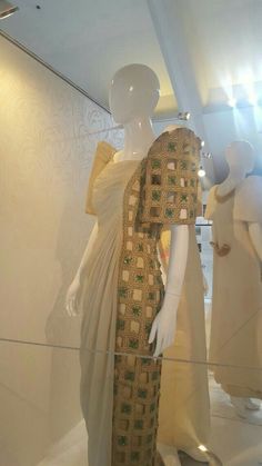 Traditional Filipino Dress, Filipiniana Costume, Filipino Dresses, Filipina Fashion, Filipino Dress