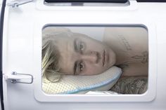 Why Justin Bieber Sleeps in a Hyperbaric Oxygen Chamber. Is it sound medicine? Hyperbaric Chamber Benefits, Hyperbaric Oxygen Chamber, Hypobaric Chamber, Pool Plans, J Lopez, Sinus Pain