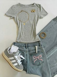 Casual Preppy Outfits, Trendy Outfits For Teens, Cute Preppy Outfits, Simple Trendy Outfits, Cute Everyday Outfits, Mode Inspo