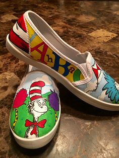 Dr Seuss shoes Dr Seuss Shoes, Diy Teacher Shoes, Dr Suess Outfits, Teacher Shoes Painted, Teacher Swag, Teacher Shoes, Painted Shoes Diy, Painted Canvas Shoes, Painted Vans