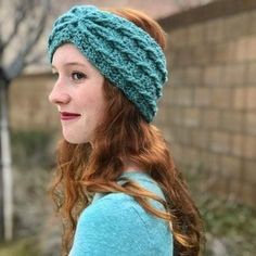 cable crochet ear warmer pattern Crochet Ear Warmer Free Pattern, Crochet Ear Warmer Pattern, Stitch Ears, Quick Crochet Patterns, Crochet Cable, Crochet Headband Pattern, Crochet Ear Warmer, Knitted Headband, Puff Stitch