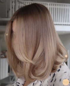 Beige Blonde Hair, Blonde Hair Transformations, Beige Hair, Dark Blonde Hair, Blonde Hair Inspiration, Honey Hair, Blonde Hair With Highlights, Hair Inspiration Color, Hair Inspo Color