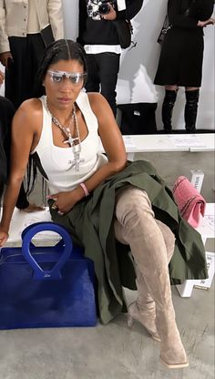 Renell Medrano, Women Streetwear Outfits, Classy Streetwear, Street Style Edgy, Causal Outfits, Causual Outfits, Streetwear Fashion Women, Autumn Fashion Casual