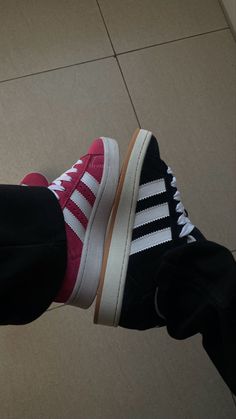 Trendy Shoes Sneakers, Pretty Shoes Sneakers, Shoes Outfit Fashion, Shoe Wishlist, Hype Shoes, Shoe Inspo, Girly Shoes, Adidas Campus, Aesthetic Shoes