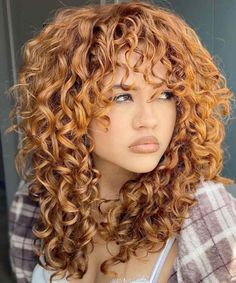 Hombre Hair, Mushroom Haircut, Crazy Curly Hair, Chestnut Hair Color, Curly Hair Photos, Ginger Hair Color, Hippie Hair, Medium Curly Hair Styles