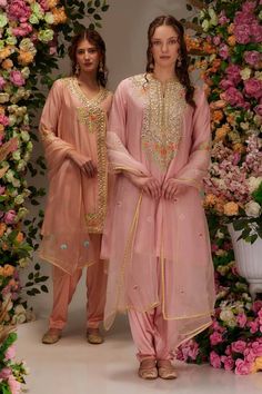 Pink A-line short kurta featuring gota, sequin and moti embellished neck and hem. Paired with a salwar and an embellished sheer dupatta. - Aza Fashions Sheer Dupatta, Resham Work, Diana Penty, Short Kurta, Kareena Kapoor Khan, Luxury Sale, A Line Shorts, Kiara Advani, Fashion App