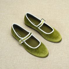 LBSFY - Spanish style Flats Round Toe Women's Shoes Velvet Flats Fashion Mary Jane Shoes Women Shoes Green Blue Brown Alli Core, Style Flats, Green Flats, Velvet Flats, Shoes Green, Types Of Heels, Box Shoes, Mary Jane Shoes Womens, December 2024