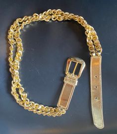 "Authentic 90's Retro Gold Metal Chain Belt with Buckle 29\" to 31\" Waist In good used condition." Metal Chain Belt, Belt With Buckle, 90s Retro, Vintage Clip, Chain Belt, Suspender Belt, Metal Chain, Chain Link, Mens Bracelet