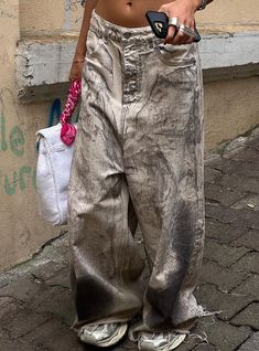 Graffiti Low Waist Wide Leg Jeans Vintage Grunge Aesthetic, Trashy Clothes, 2000s Trashy, Korean Jeans, Trashy Outfits, Jeans Overall, Low Waist Jeans, Baggy Cargo Pants, Oversized Jeans