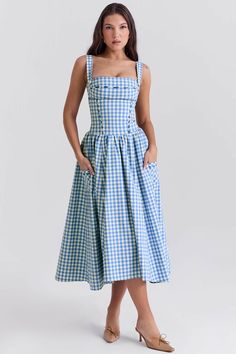 French Women Style, Elegante Y Chic, Marine Uniform, Midi Sundress, Beautiful Dresses For Women, Summer Fashion Dresses, Sling Dress, House Of Cb, Blue Gingham